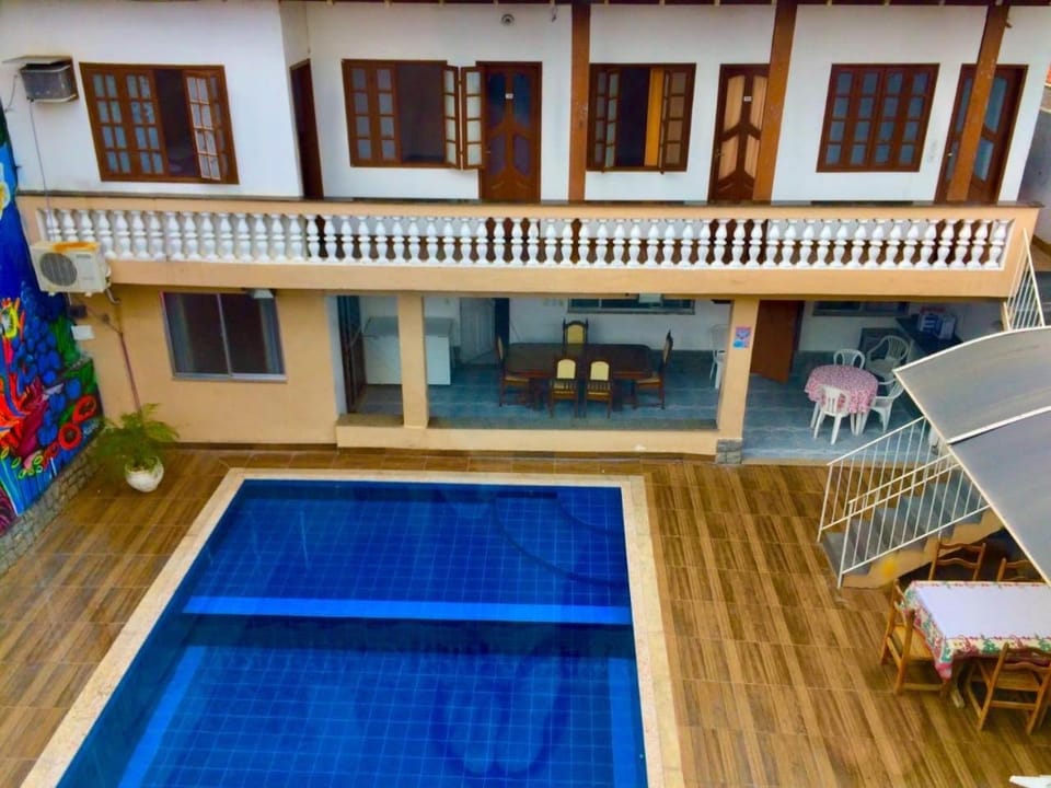 Pousada Pinheiro Inn in Campos