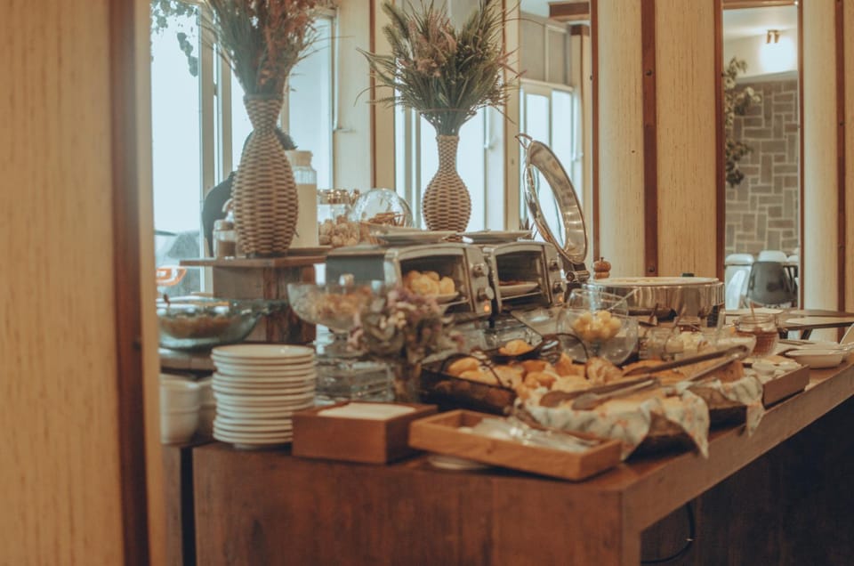 Food and drinks, Buffet breakfast