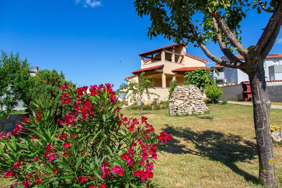 Apartman Viki Štinjan Apartment in Pula