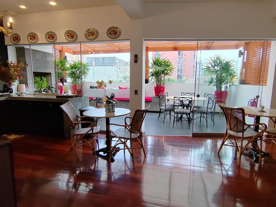 Balcony/Terrace, Seating area