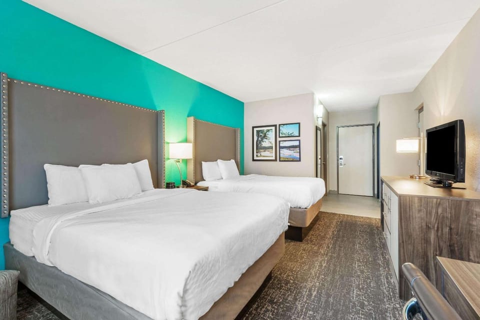 Photo of the whole room, On site