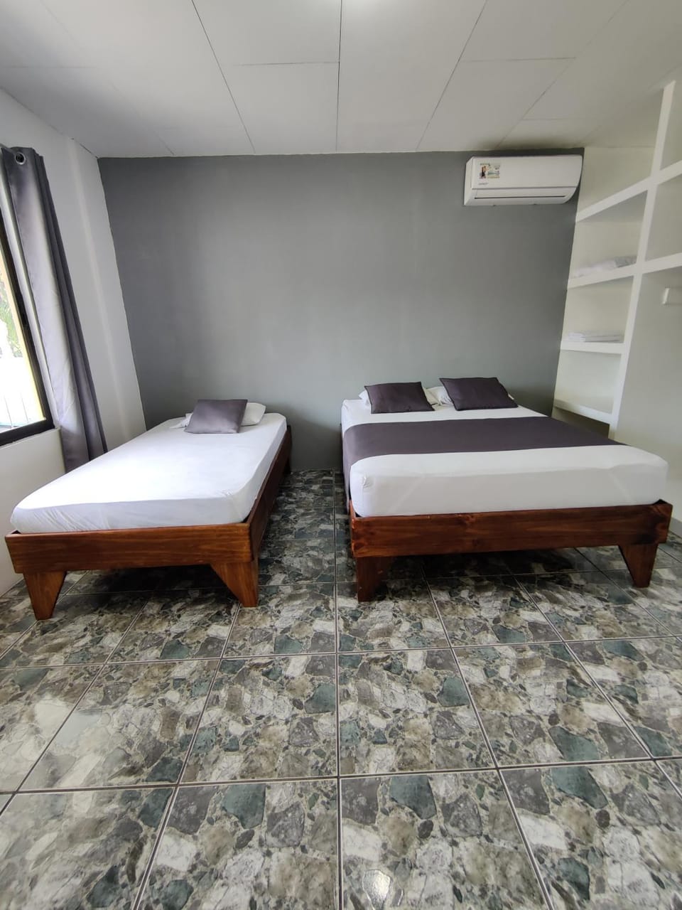 Bed, Bedroom, air conditioner