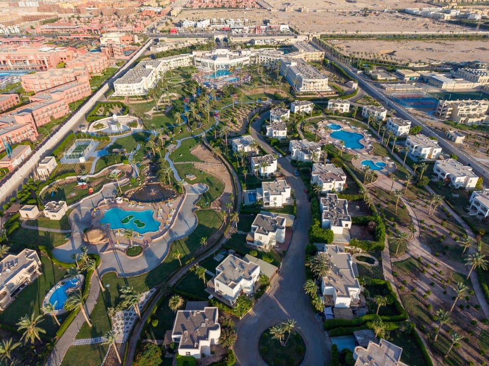 Property building, Beach, Beach, Swimming pool