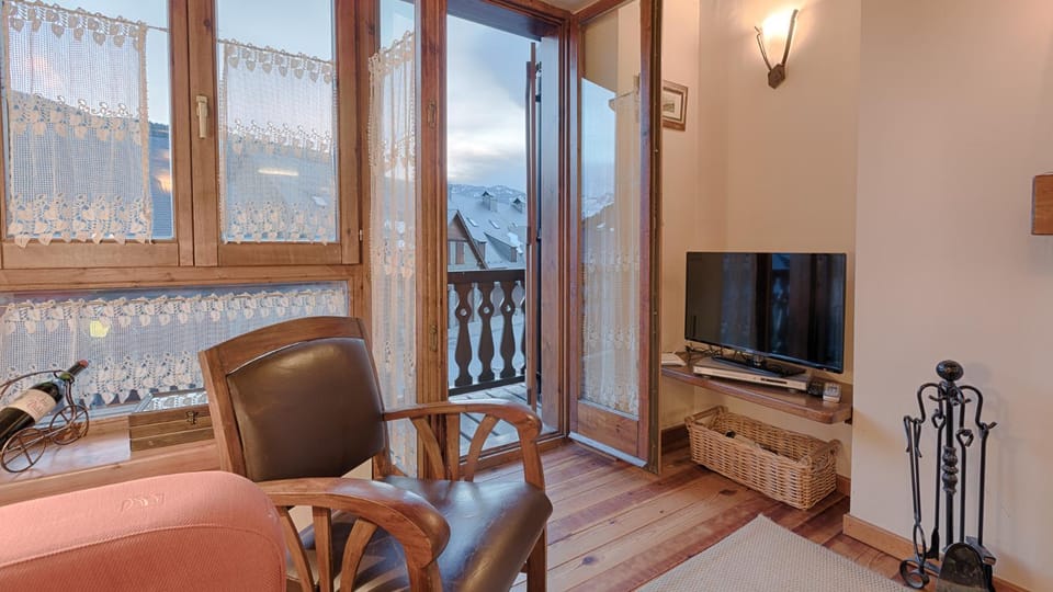 Saplan Real Estate PLETA NHEU Bed and Breakfast in Catalonia