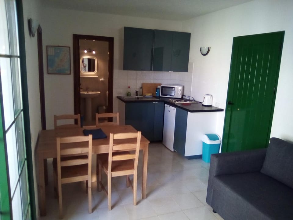 Caleta Paraiso - Lovely Coastal Apartment Apartment in Maxorata