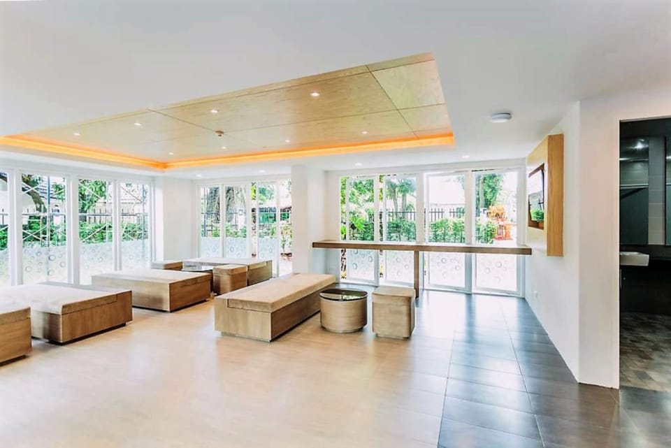 Ozone Condotel Kata Beach by PHR Apartment hotel in Rawai