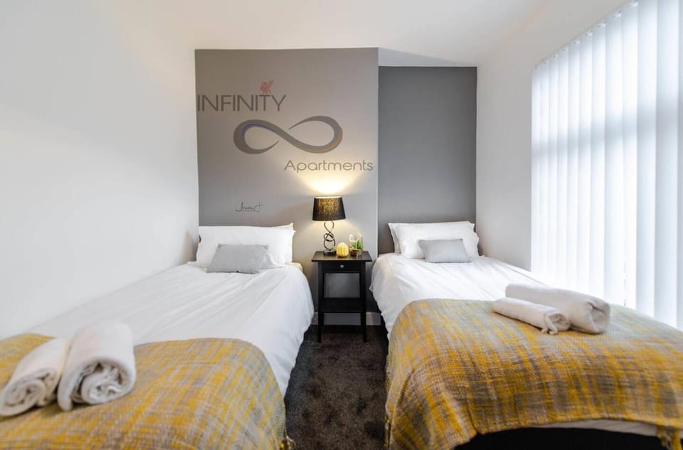 Liverpool Harrow Road Sleeps 6- Infinity Apartment House in Liverpool