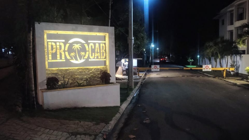 Night, Street view