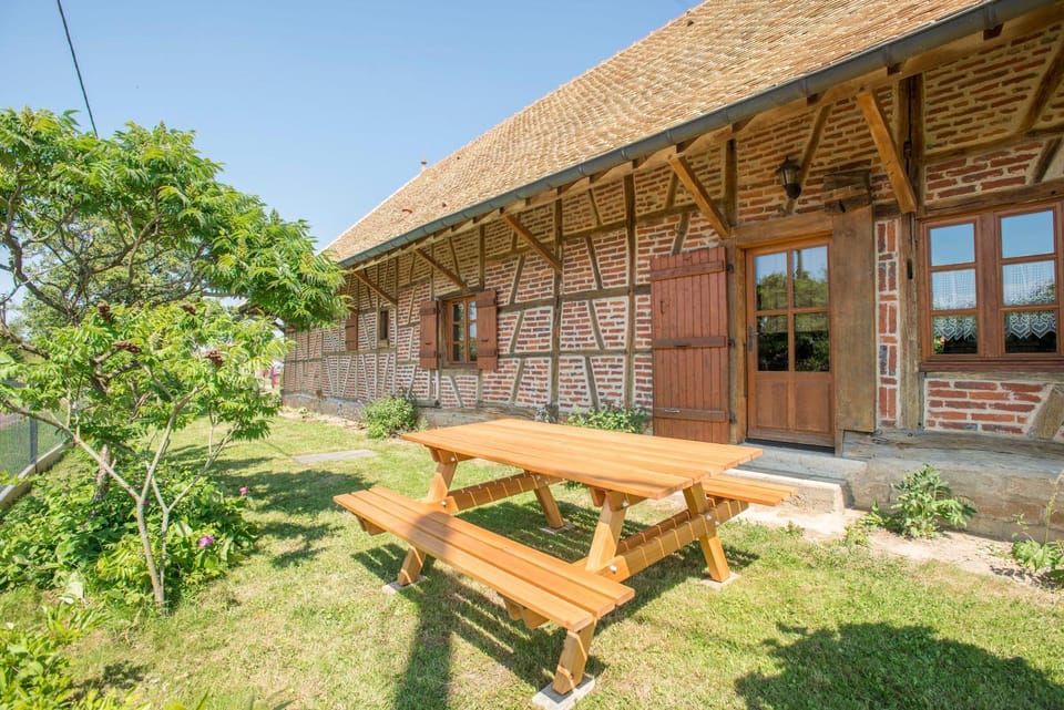 La Maison du Bonheur Villa in Bourgogne-Franche-Comté