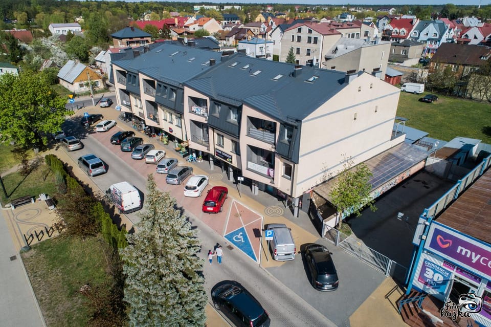 Property building, Street view