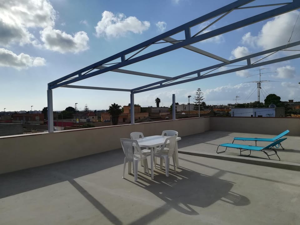 View (from property/room), Balcony/Terrace