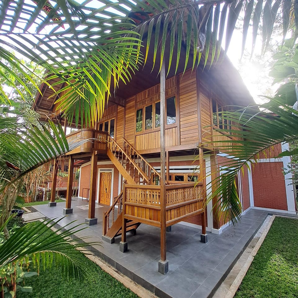 Property building, Balcony/Terrace
