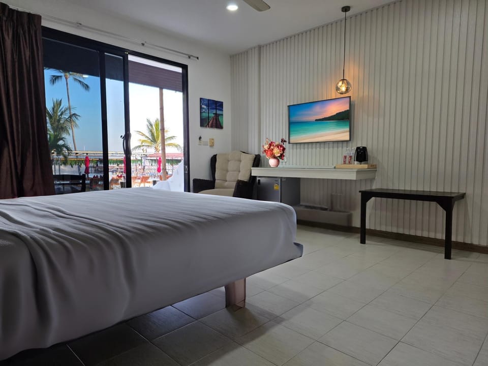TV and multimedia, Bedroom