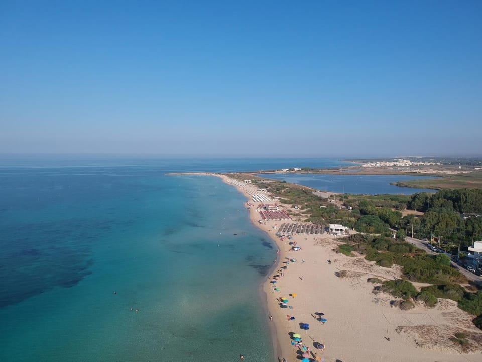 Neighbourhood, Natural landscape, Beach