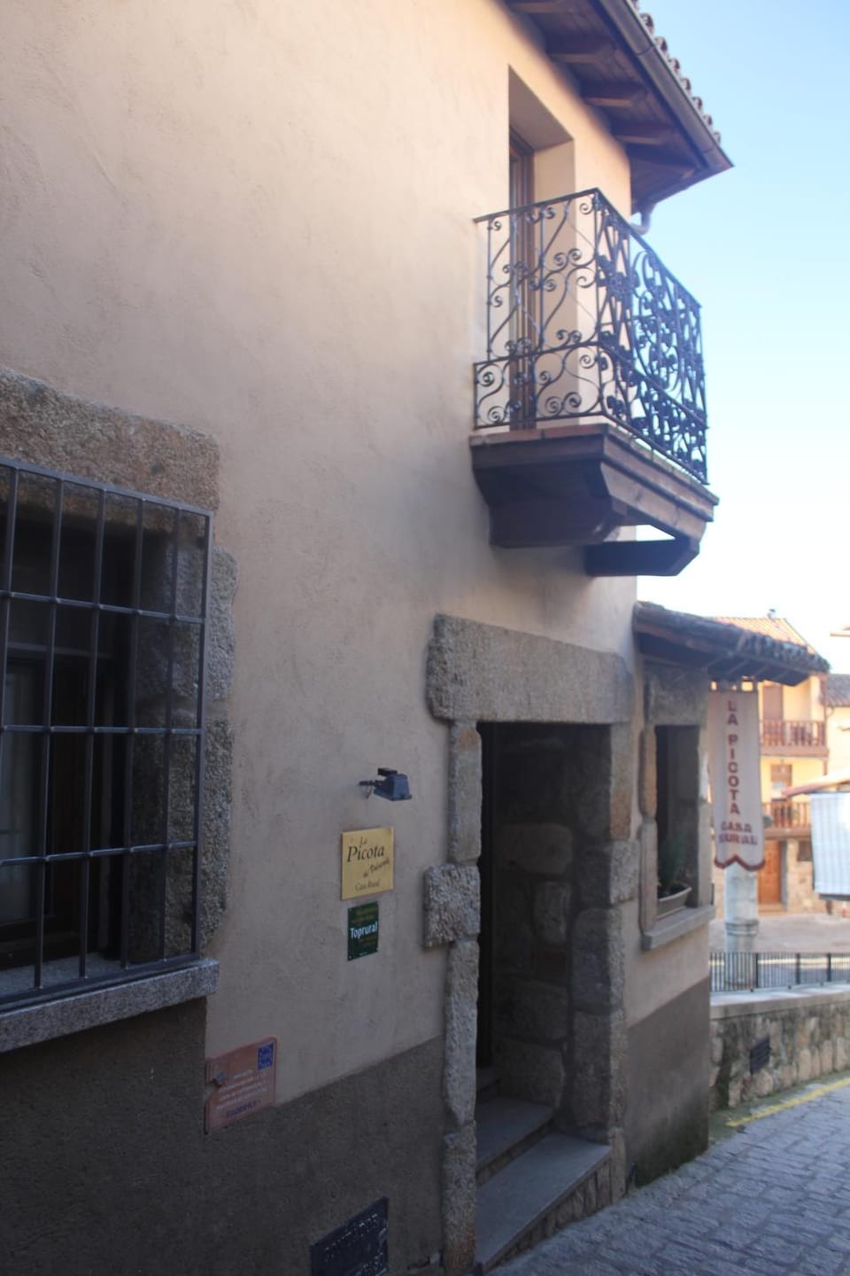 Casa Rural La Picota Hotel in Extremadura, Spain