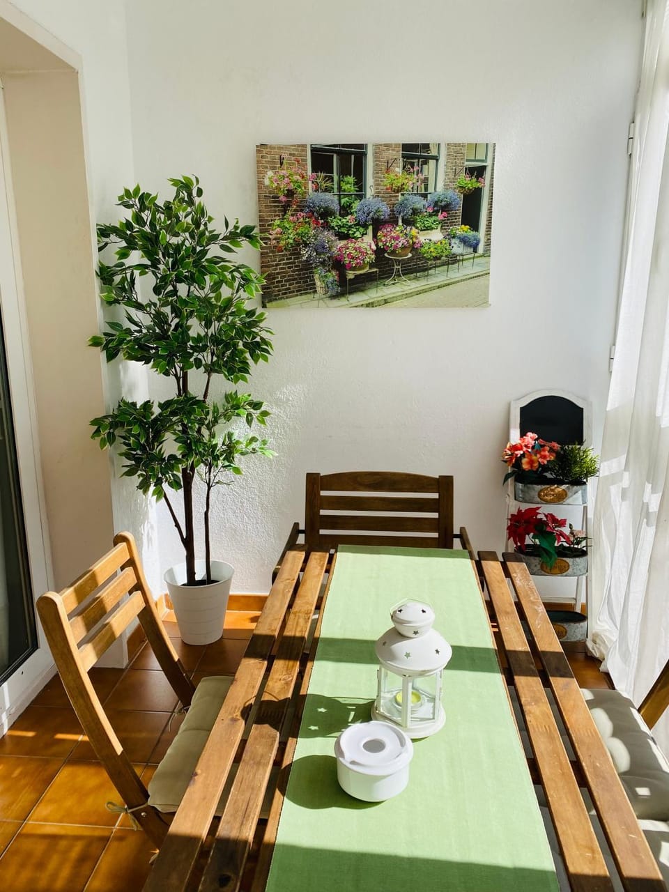 Balcony/Terrace, Dining area