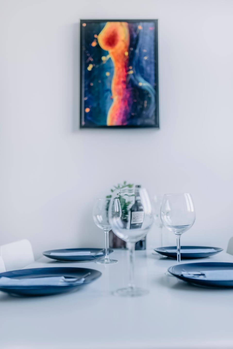 Photo of the whole room, Decorative detail, Dining area