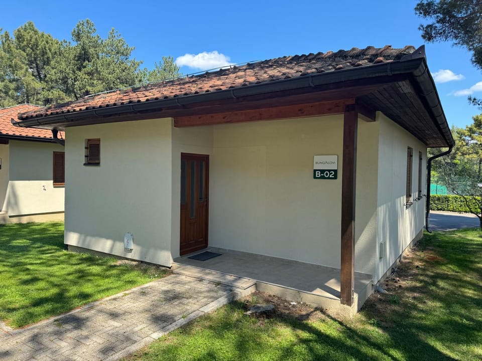 Bungalows SPORT CENTAR Campground/ 
RV Resort in Federation of Bosnia and Herzegovina