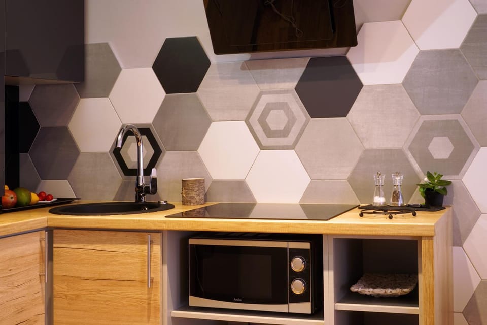 Kitchen or kitchenette, stove