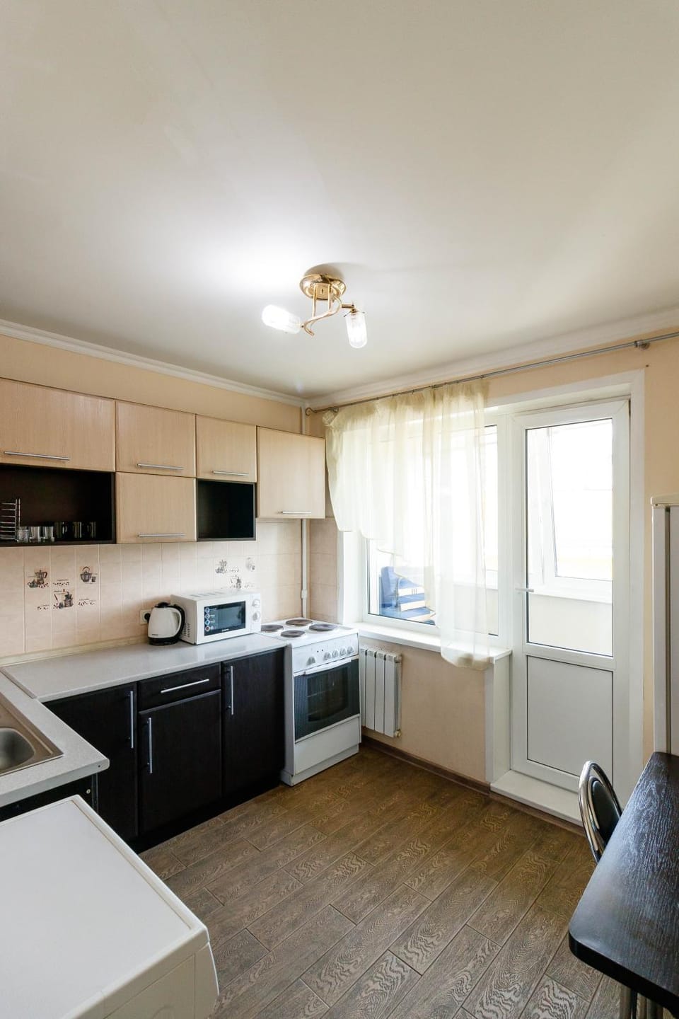Dining area, minibar, stove, stove, kitchen