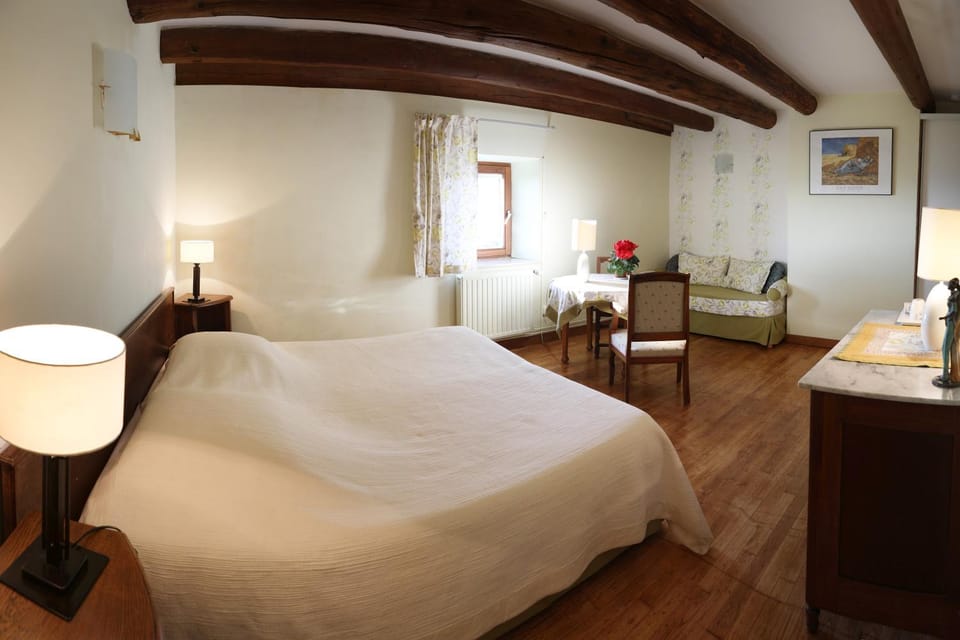 Maison d'hotes Sainte Genevieve Bed and Breakfast in Grand Est