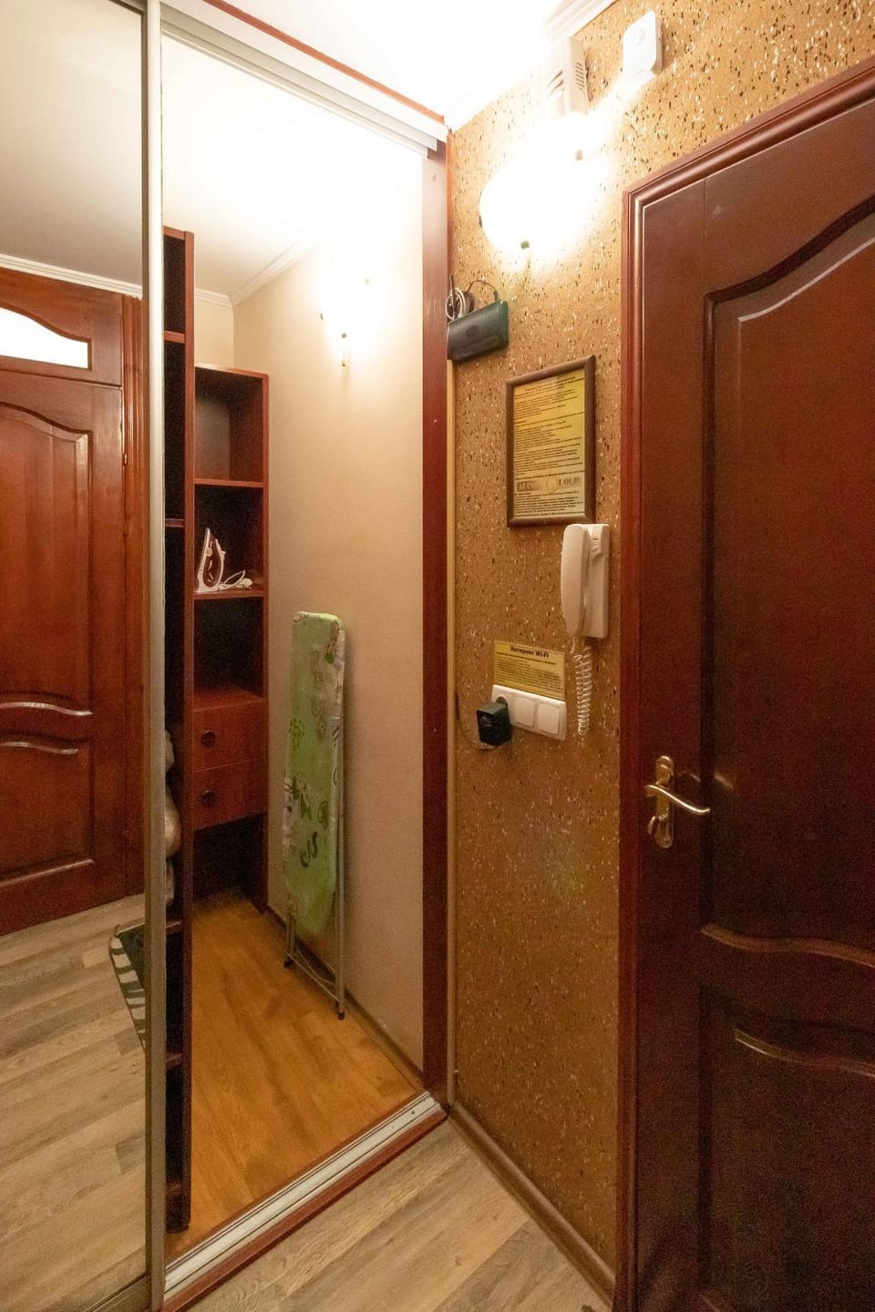 furniture, locker, towels, wardrobe