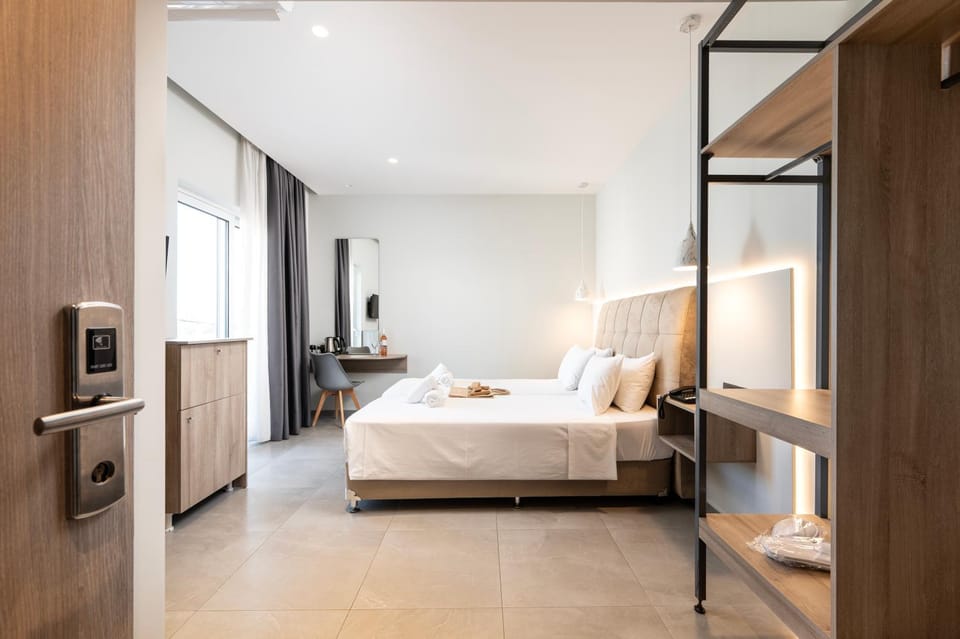 TV and multimedia, Photo of the whole room