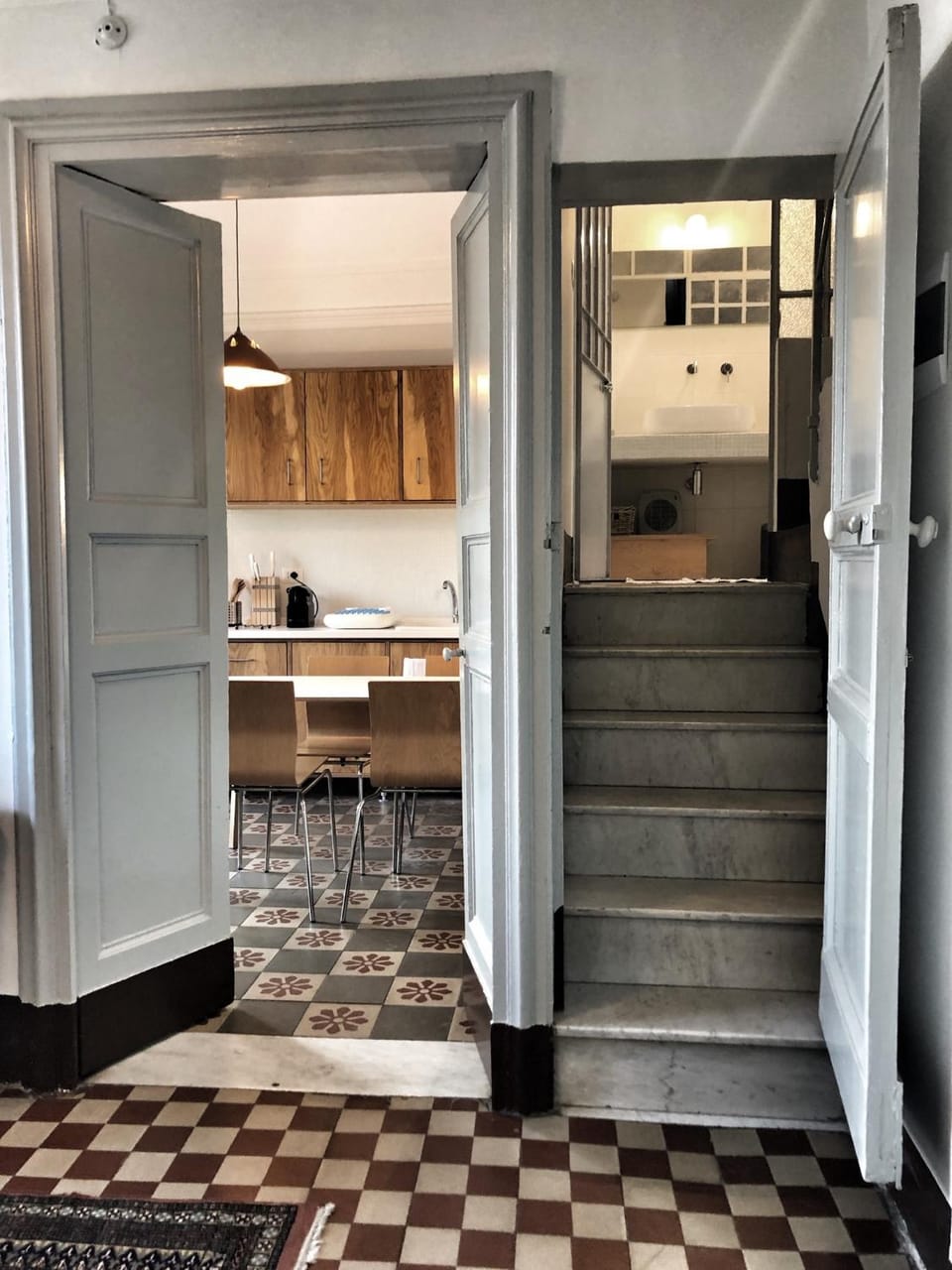 Shower, Kitchen or kitchenette
