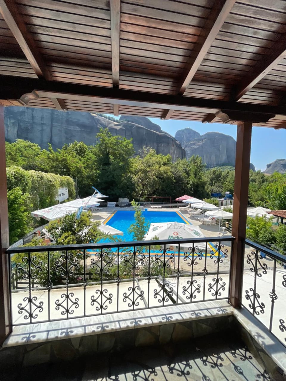 Spring, Balcony/Terrace, Mountain view, Pool view, Swimming pool, sunbed