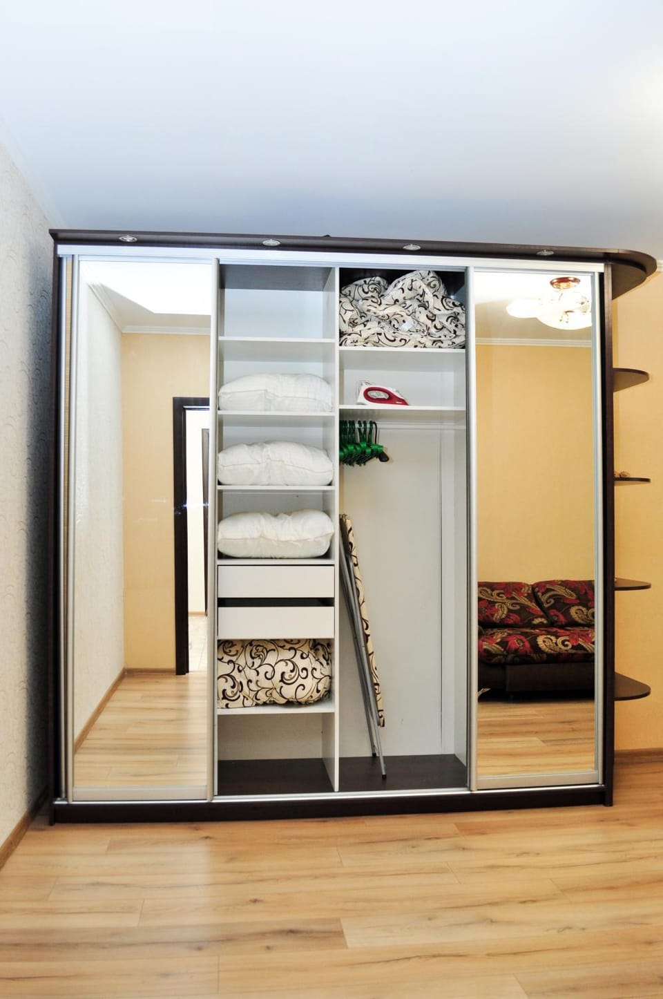 Bed, Living room, Seating area, Bedroom, Area and facilities, furniture, furniture, towels, wardrobe