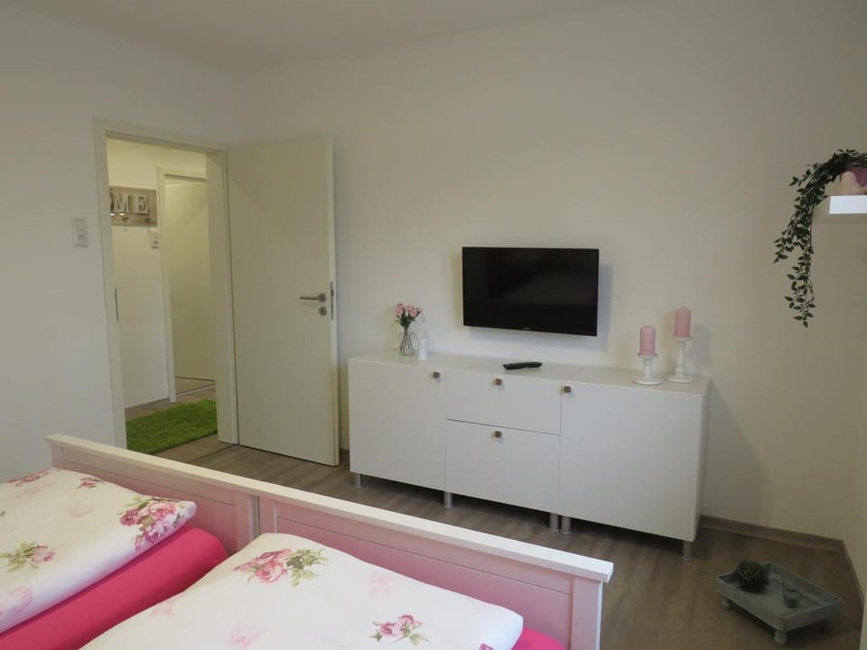 Daisys Ferienwohnung 68 rechts Apartment in Wilhelmshaven