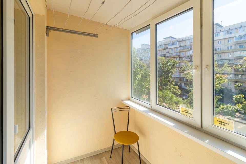 Property building, View (from property/room), Balcony/Terrace, Balcony/Terrace, dryer