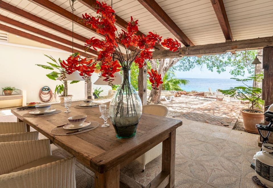 Patio, Dining area, Sea view
