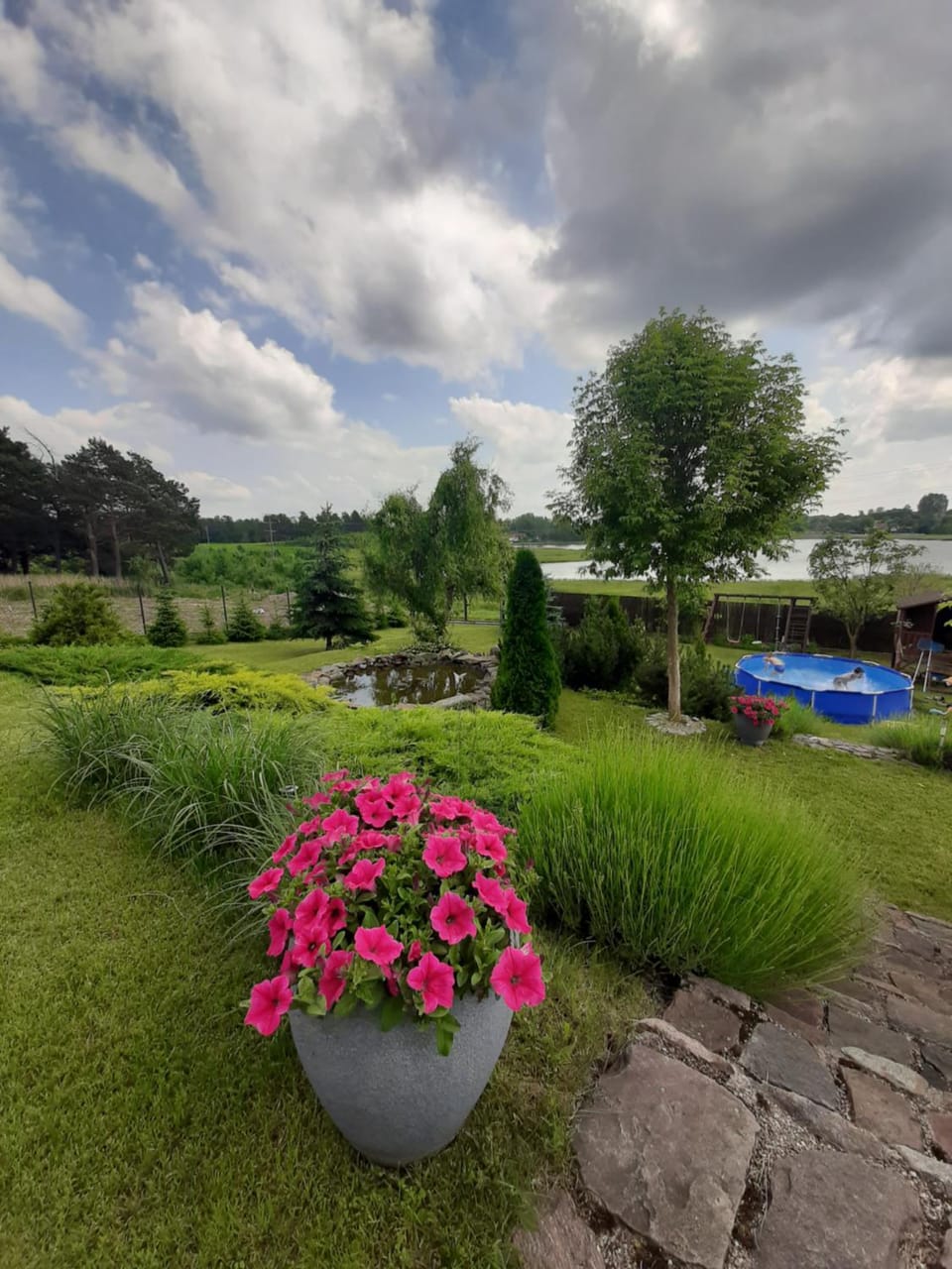 Garden, Garden view