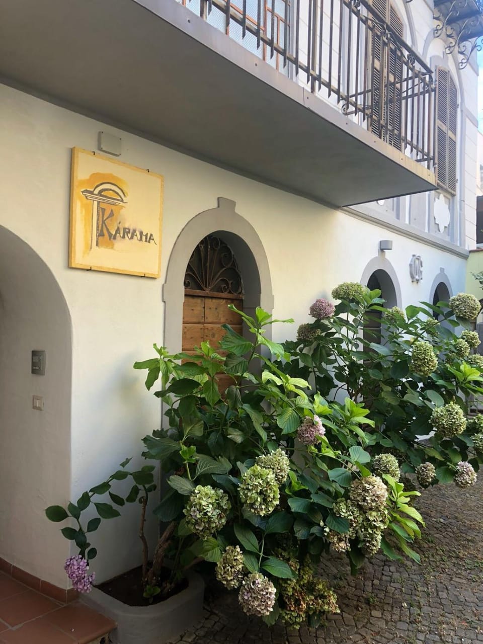 Property logo or sign