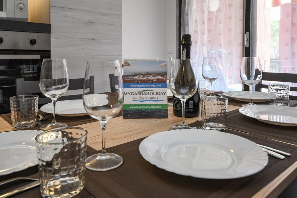 Holiday Sirmione Apartments Apartment in Sirmione