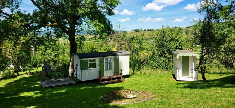 Property building, Garden view