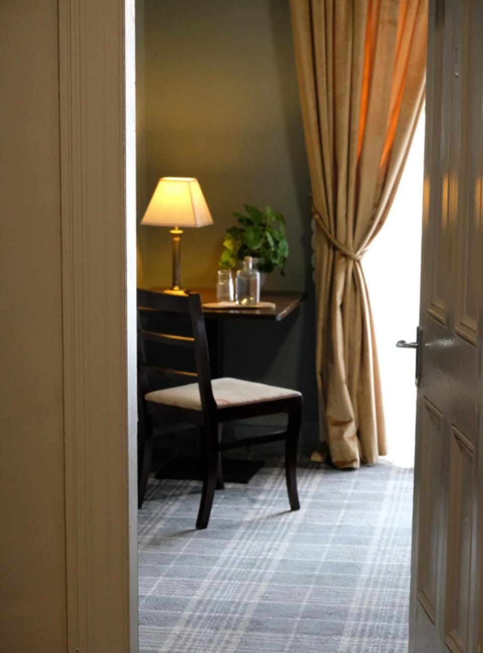 Topper's Rooms Guest Accommodation Bed and Breakfast in Leitrim, Co. Leitrim, Ireland