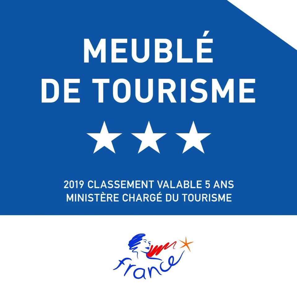 Chalet Le Telemark wifi fibre classé 3 étoiles garage parking extérieur privé travaux échafaudage installé fin juin Apartment in Haute-Savoie