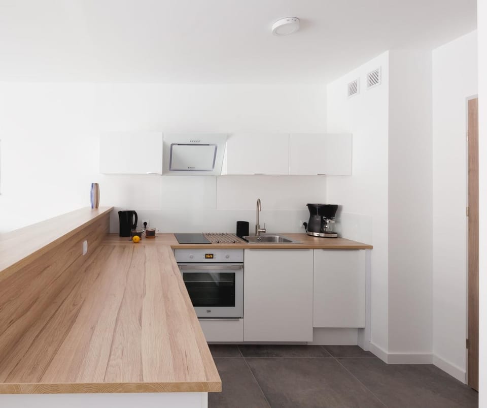 Raval Apartments - Light Blue Apartment in West Pomeranian Voivodeship, Poland