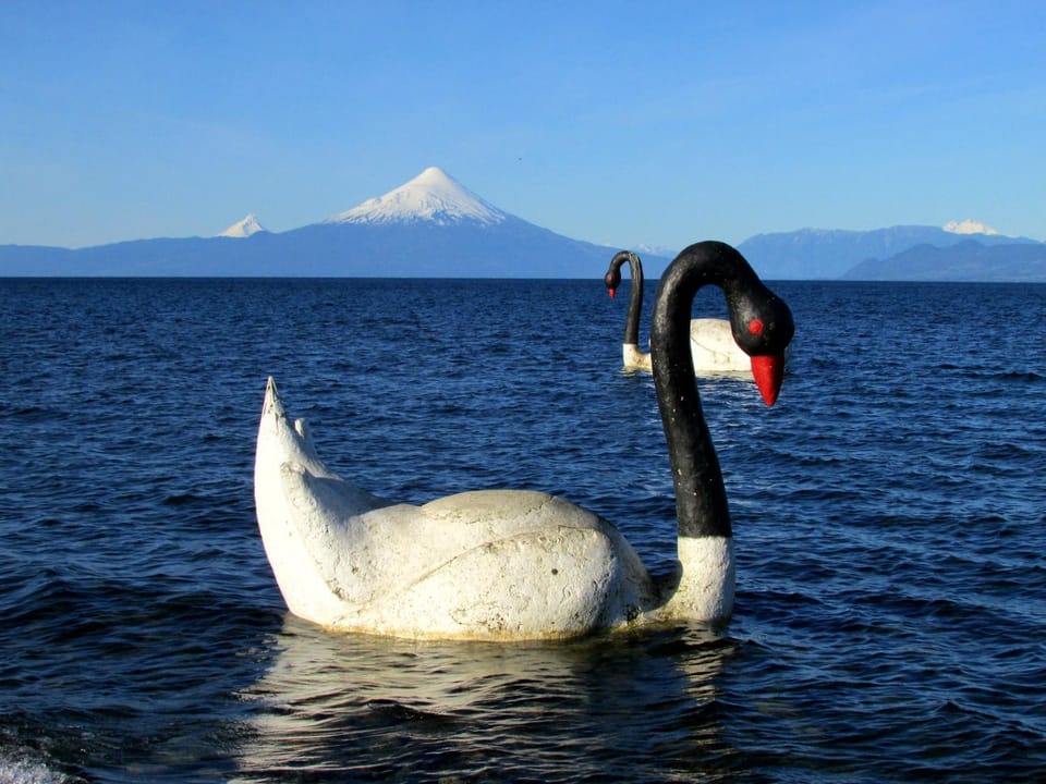 Nearby landmark, Natural landscape