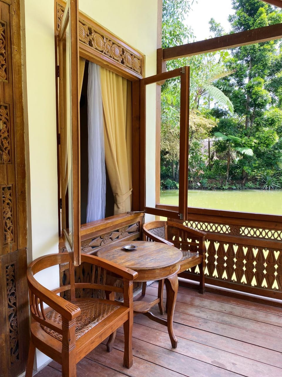 Sapulidi Cafe, Gallery & Resort Campground/ 
RV Resort in Parongpong