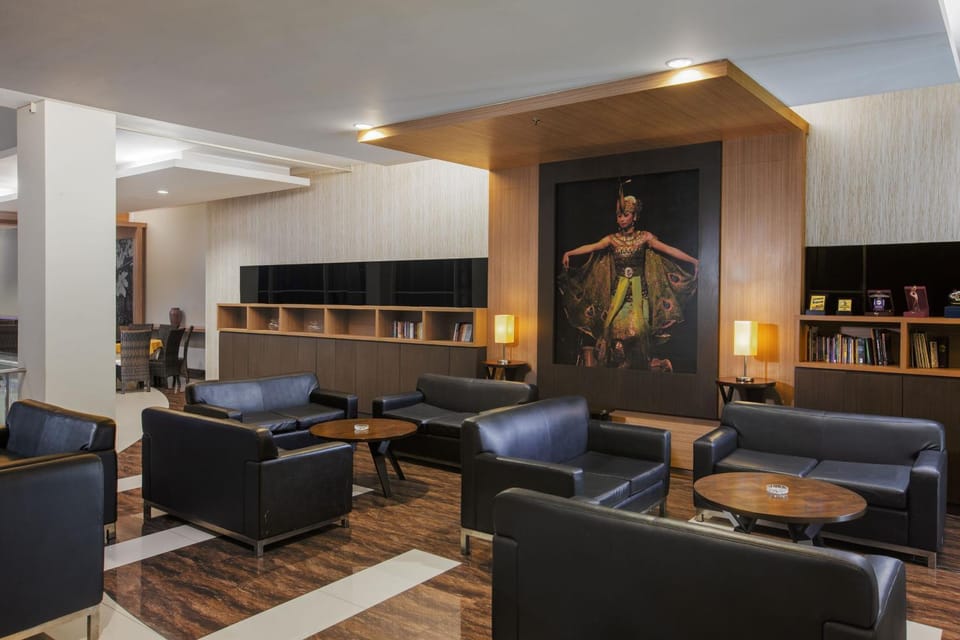 Lounge or bar