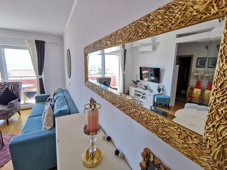 Lara Apartment in Makarska