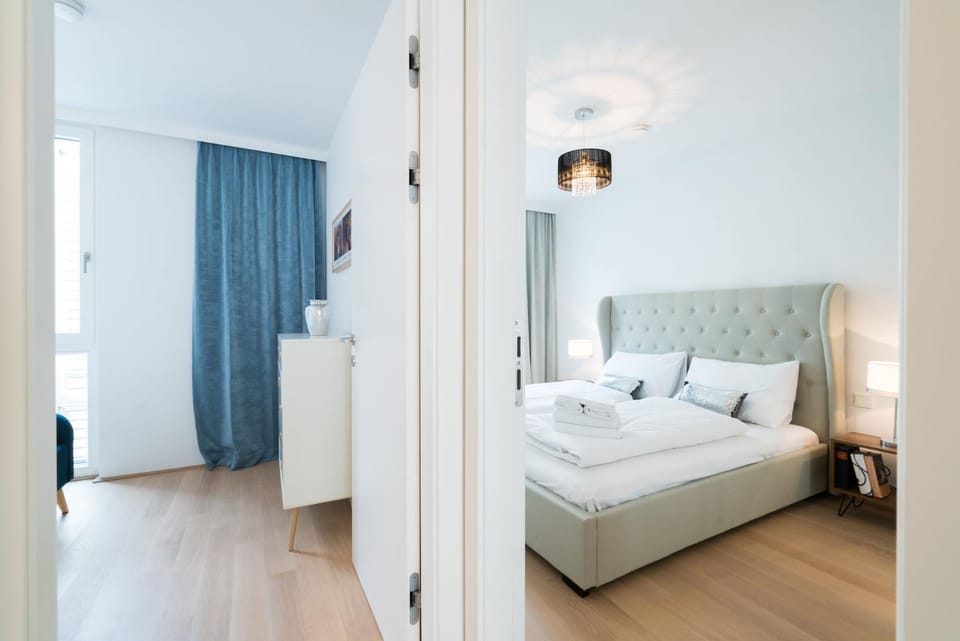 Vienna Residence | Spacious Serviced Apartment in Vienna directly at the U4 Apartment in Vienna