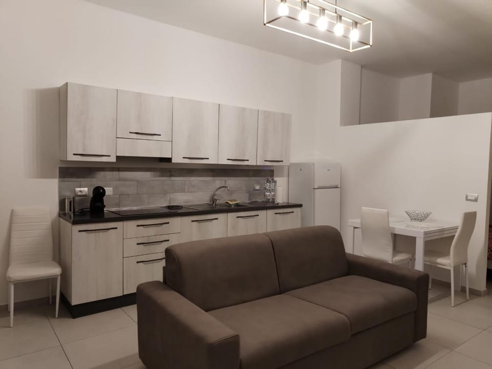Kitchen or kitchenette, Seating area, Dining area, pet friendly