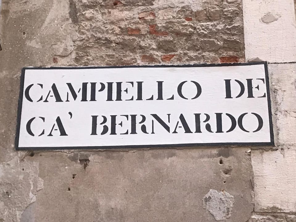 Melusina Ca' Bernarda Venice Historical Center Apartment in San Marco