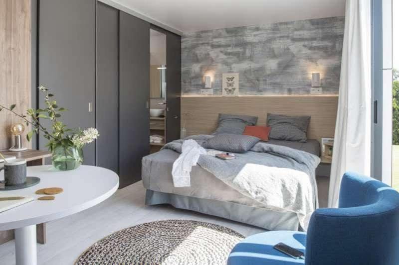 Camping Le Marqueval Campground/ 
RV Resort in Dieppe