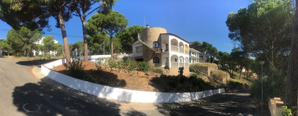 Property building, Garden