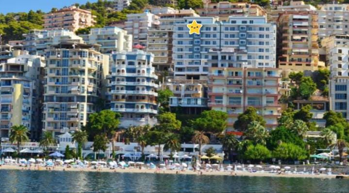 Restaurant/places to eat, Neighbourhood, Bird's eye view, Beach, Supermarket/grocery shop, Shopping Area